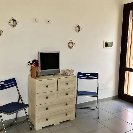 Casa Regina Guest house Castelluzzo