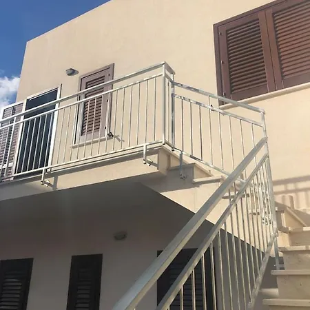 Casa Regina Castelluzzo