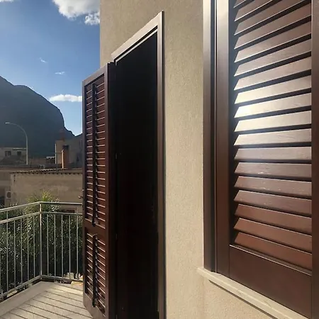 Casa Regina Guest house Castelluzzo