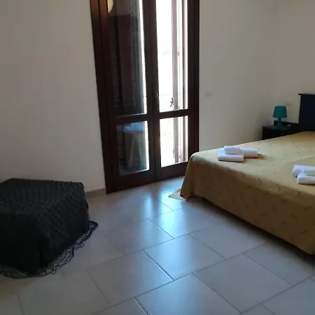 Guest house Casa Regina Castelluzzo
